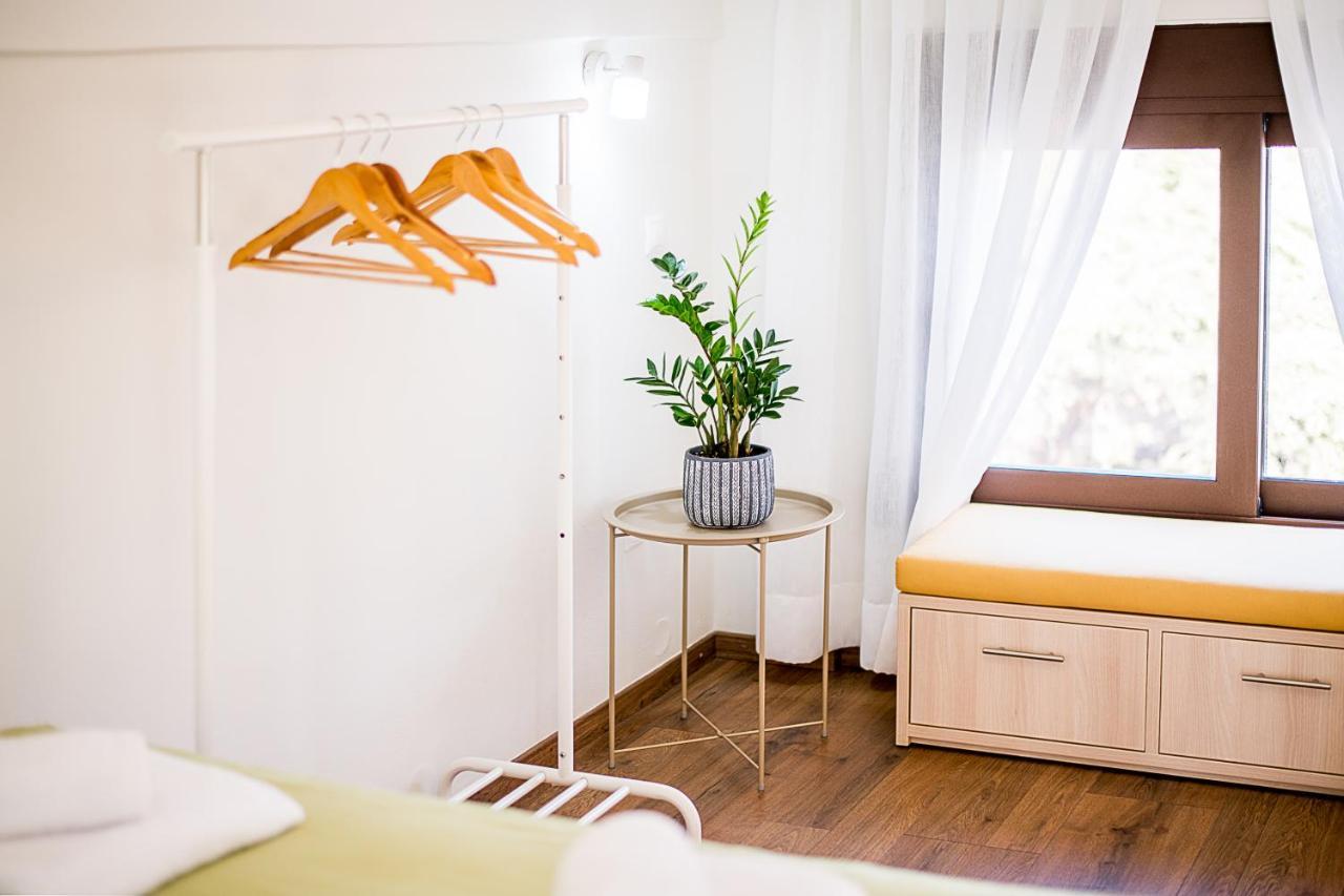 Kyma Luxury Studio Anevato Luaran gambar