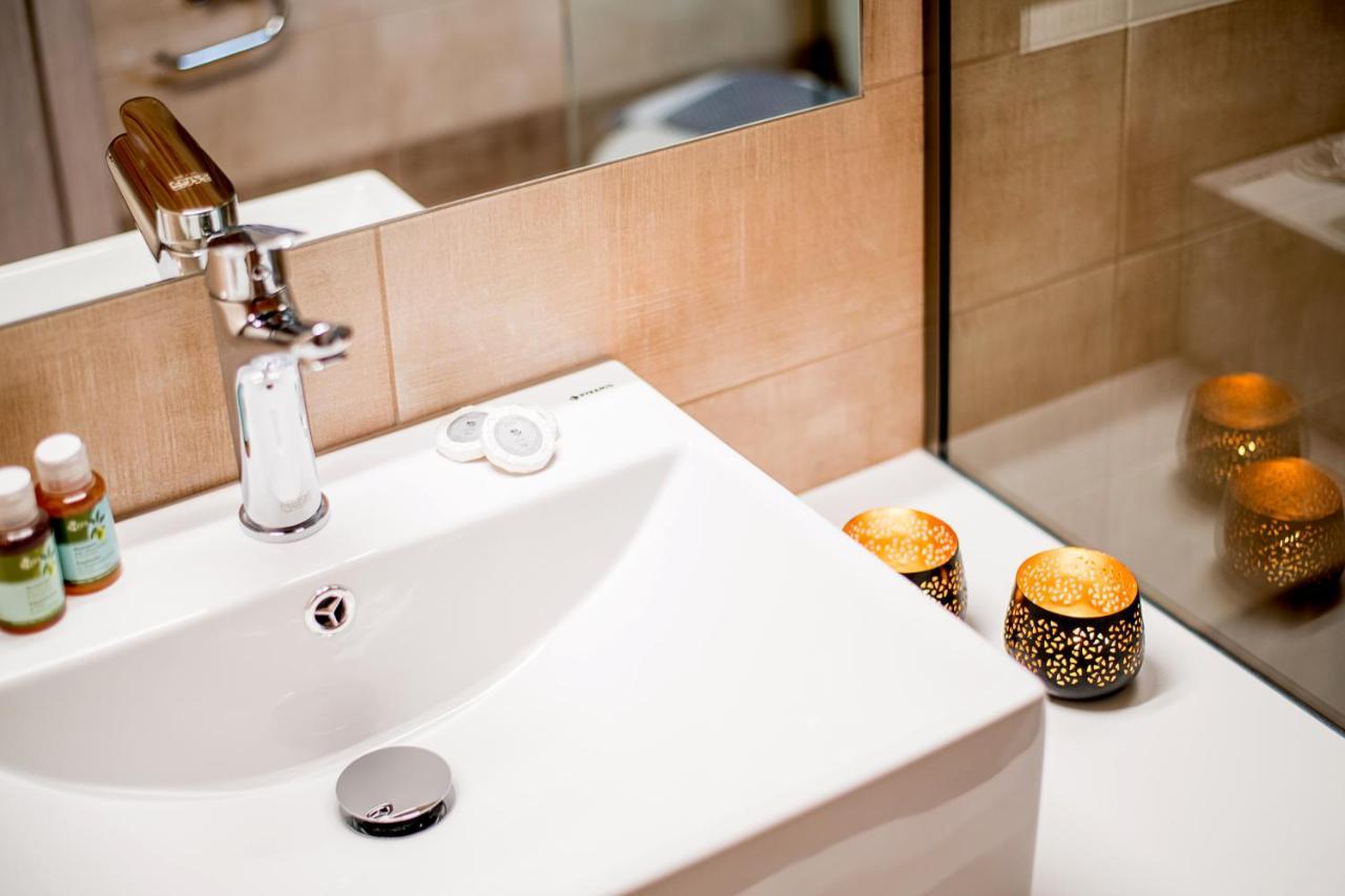 Kyma Luxury Studio Anevato Luaran gambar